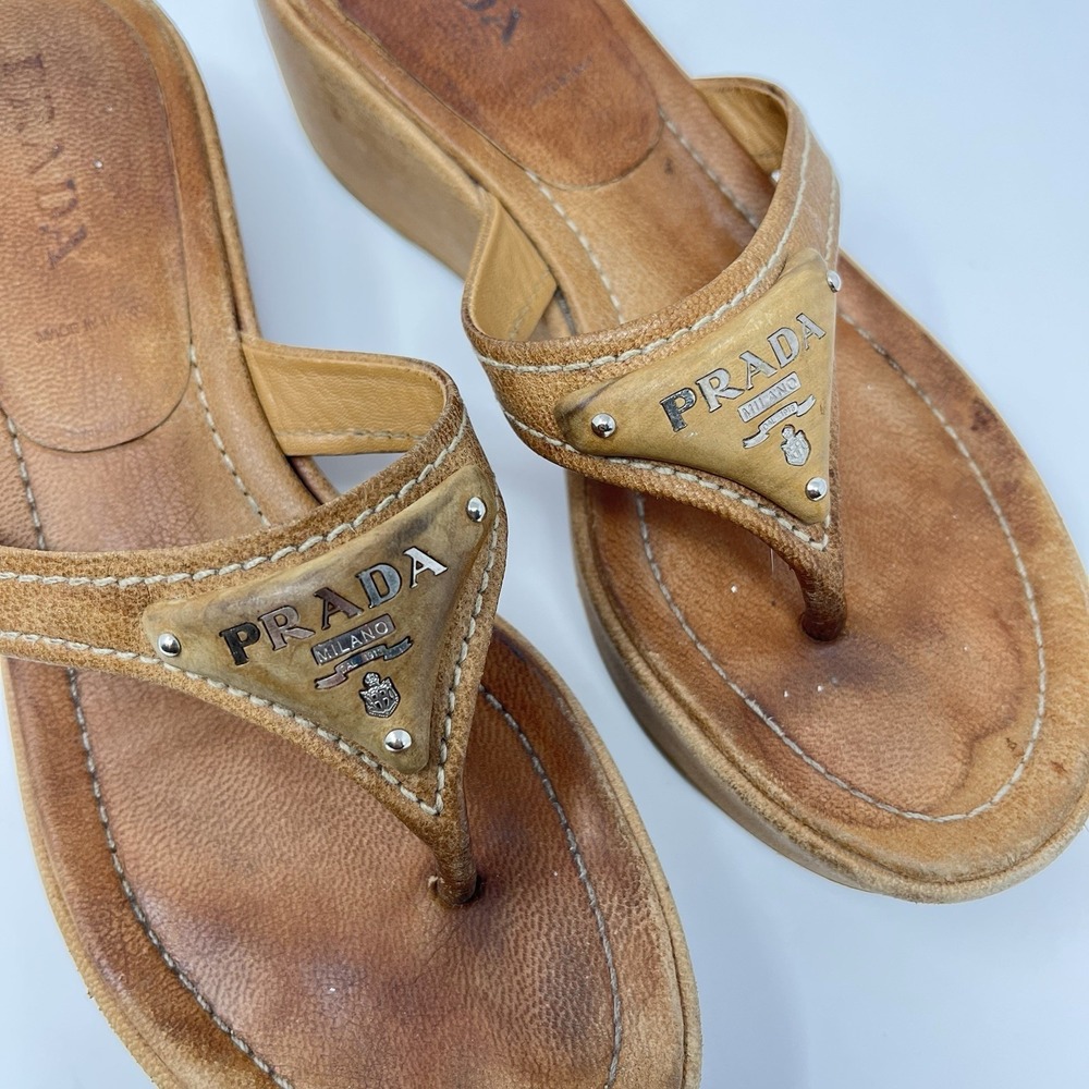 Vintage Prada 90s Y2K Brown Tan Triangle Logo Platform Wedge Thong Sandals 37 7 - Picture 3 of 10